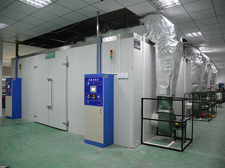 阿壩地區(qū)大型步入式老化房,